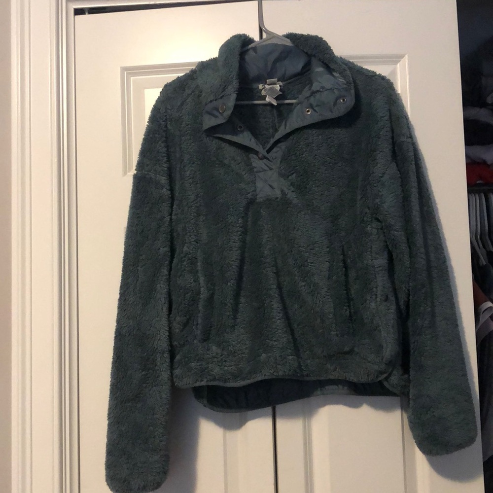 Forever 21 Sweatshirt